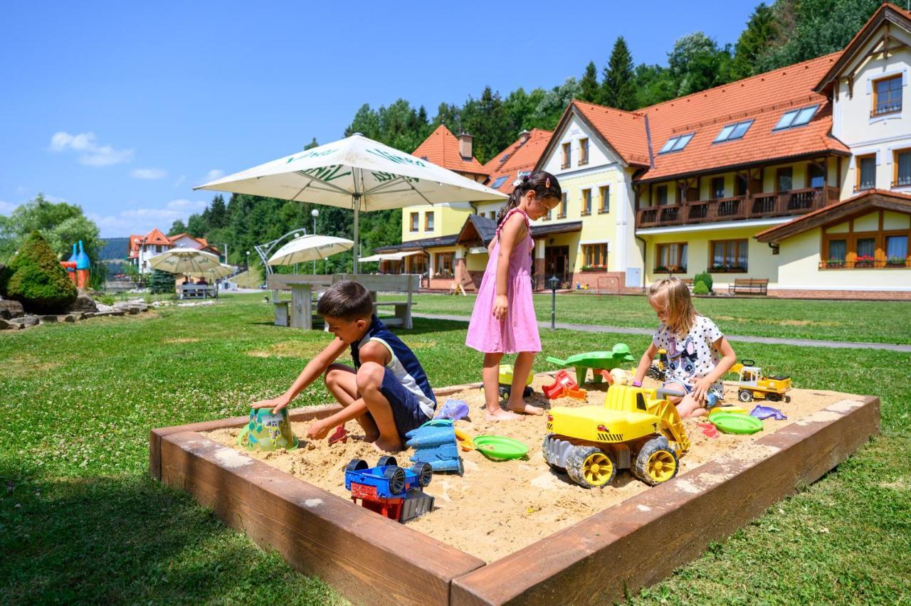 Julianin Dvor Hotel Habovka