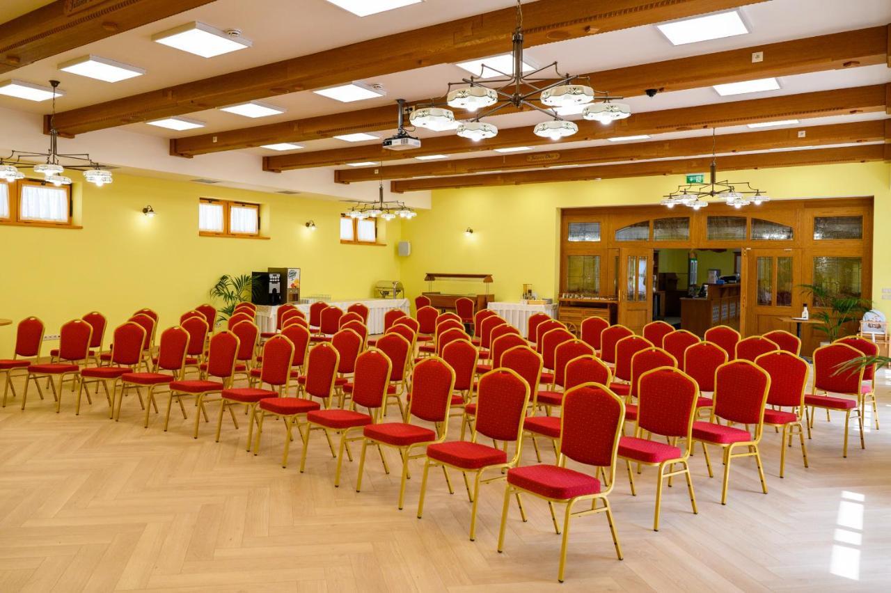 Hotel Julianin Dvor