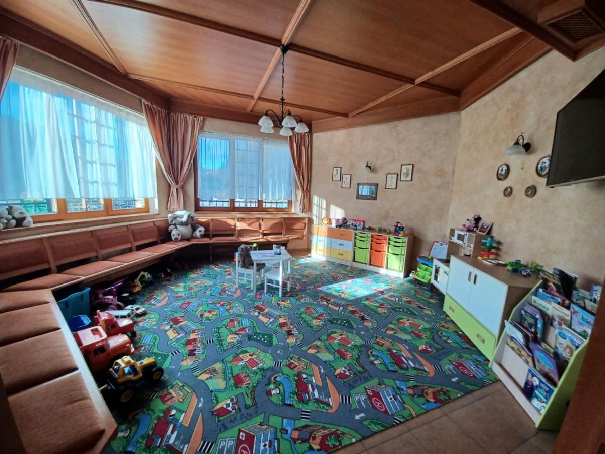 Hotel Julianin Dvor 3*